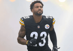 Former CB Darius Slay Decides to Retire at Age 35 After Brief Stint with Steelers – Sends Emotional Message to the Team He Played His Final NFL Season With