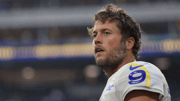 Modern Football Icon of the Rams, Matthew Stafford Speaks Out to Defend Legend Kurt Warner Amidst Intense NFL "Boycott" Wave